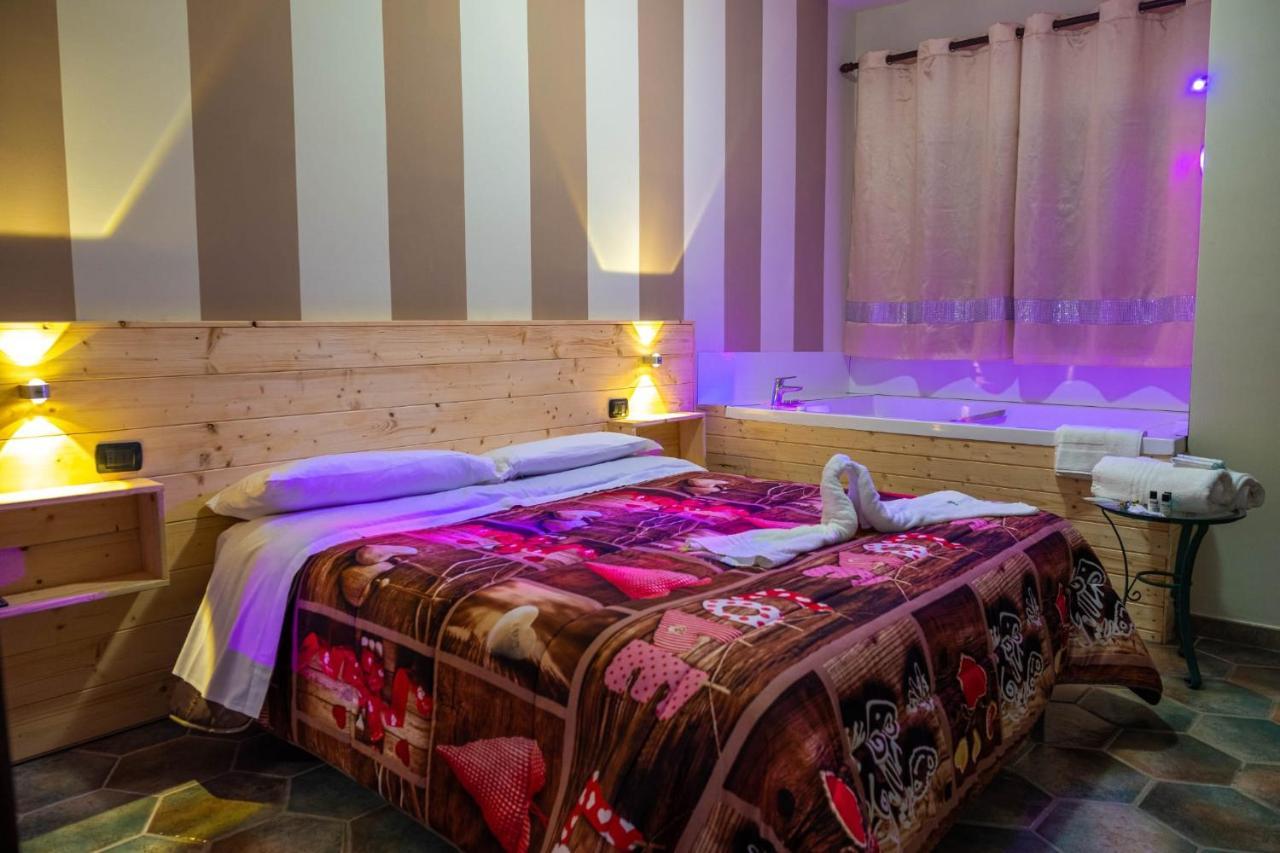 Hotel Sirio Boscotrecase Bagian luar foto