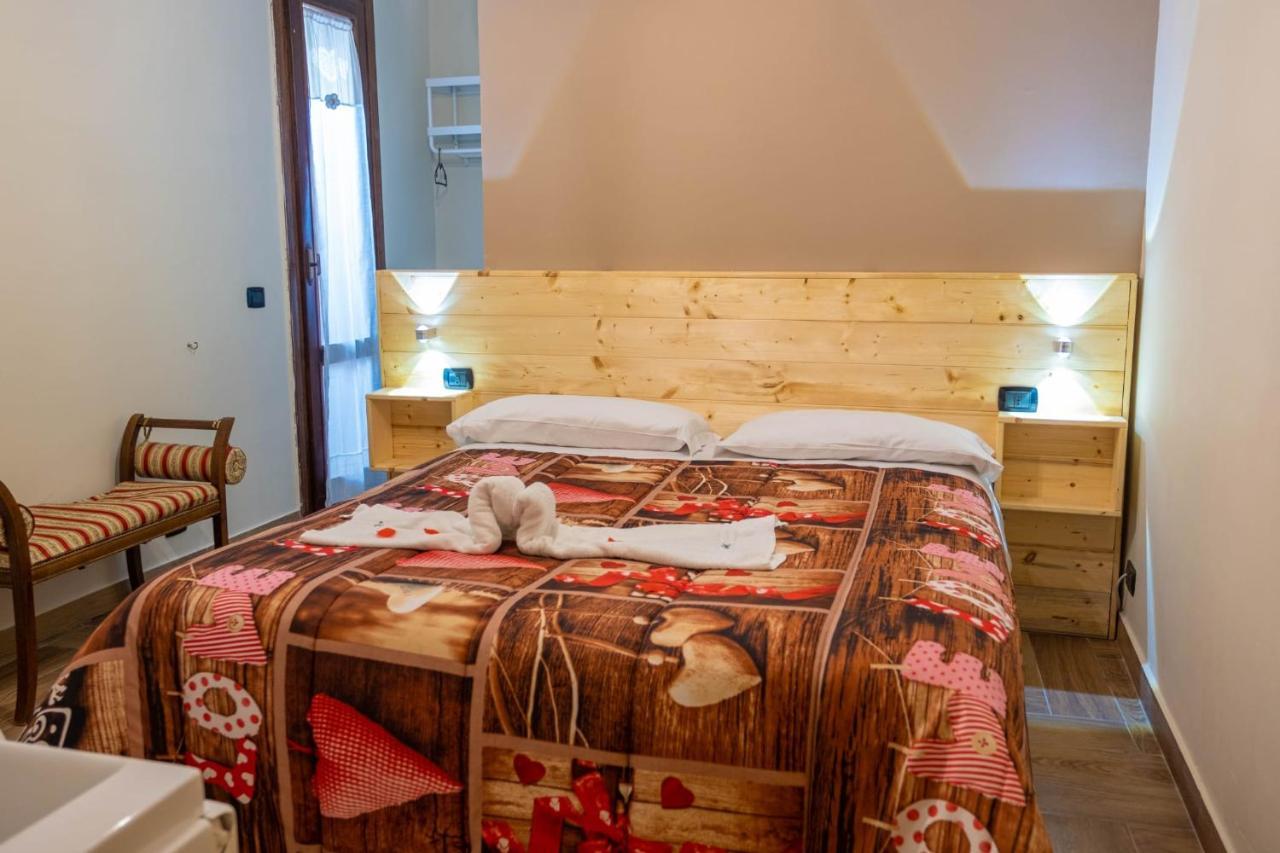 Hotel Sirio Boscotrecase Bagian luar foto