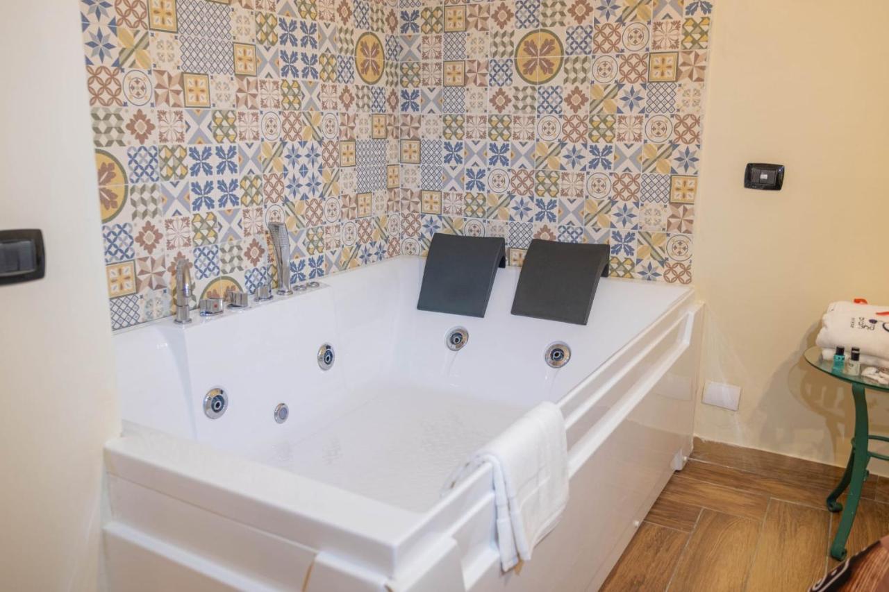 Hotel Sirio Boscotrecase Bagian luar foto
