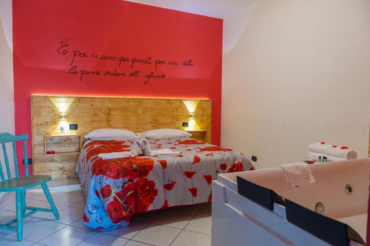 Hotel Sirio Boscotrecase Bagian luar foto